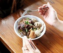 Makan Bakso Sepuasnya